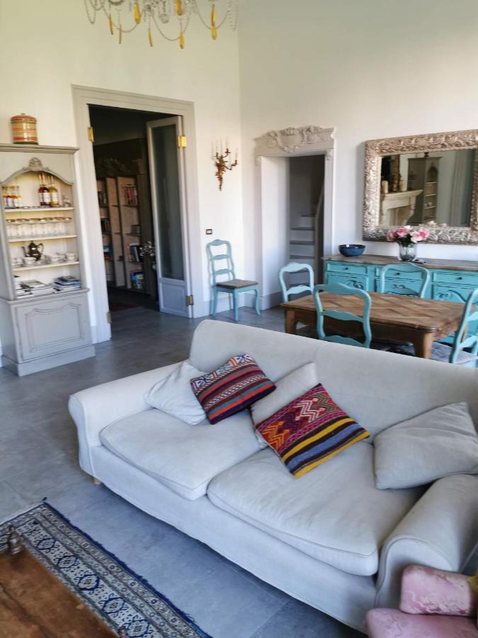 Piazza Marina Chic Apartment Palermo Bagian luar foto