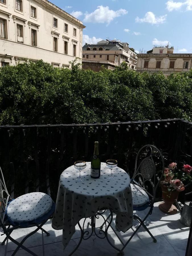 Piazza Marina Chic Apartment Palermo Bagian luar foto
