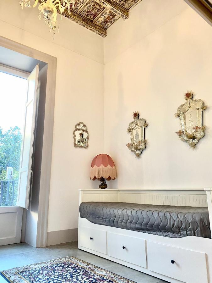 Piazza Marina Chic Apartment Palermo Bagian luar foto